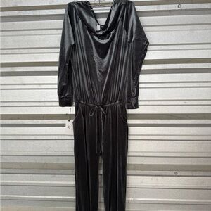Elegant Black Velvet Jumpsuit